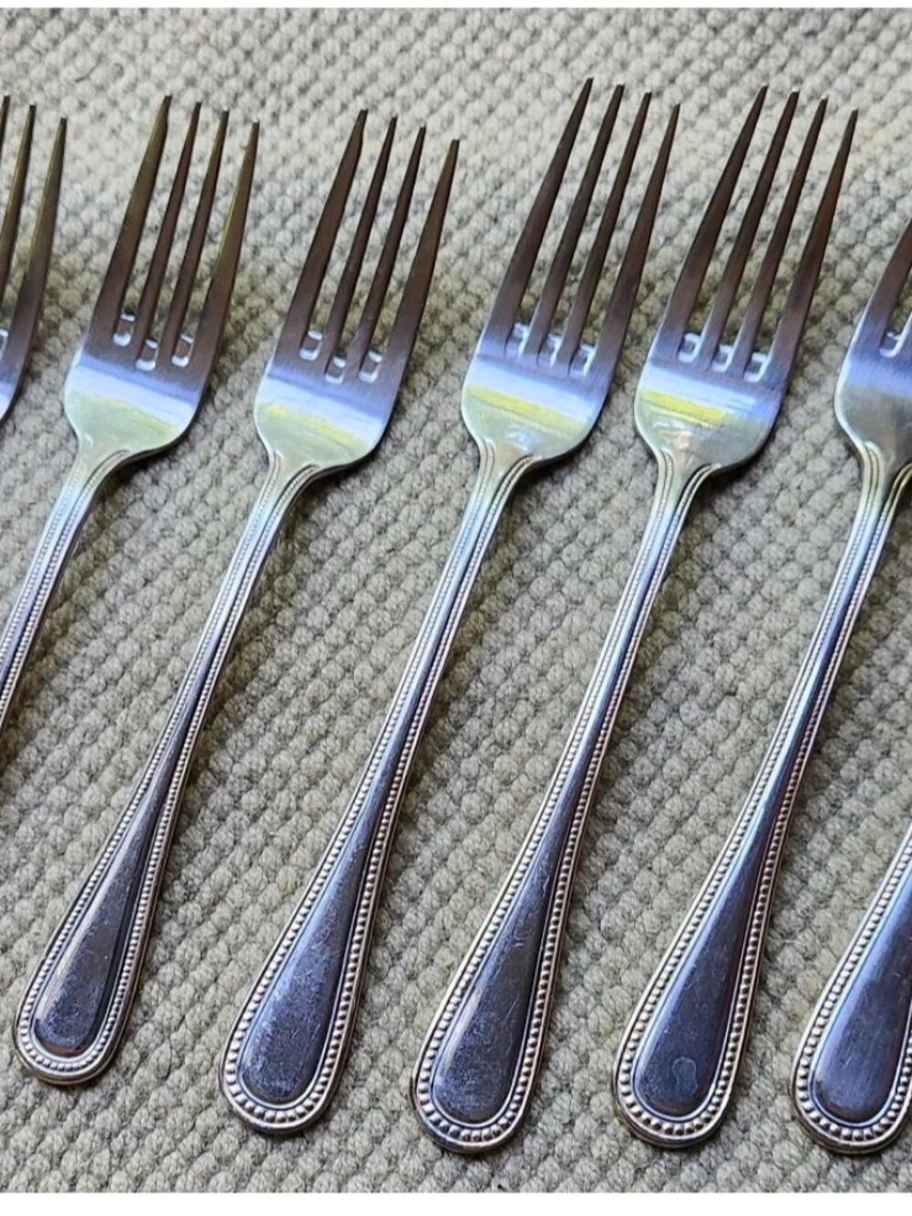 8 Forks 4 Salad 4 Dinner Wallace GOLD ROYAL BEAD 18/10 Stainless Flatware China